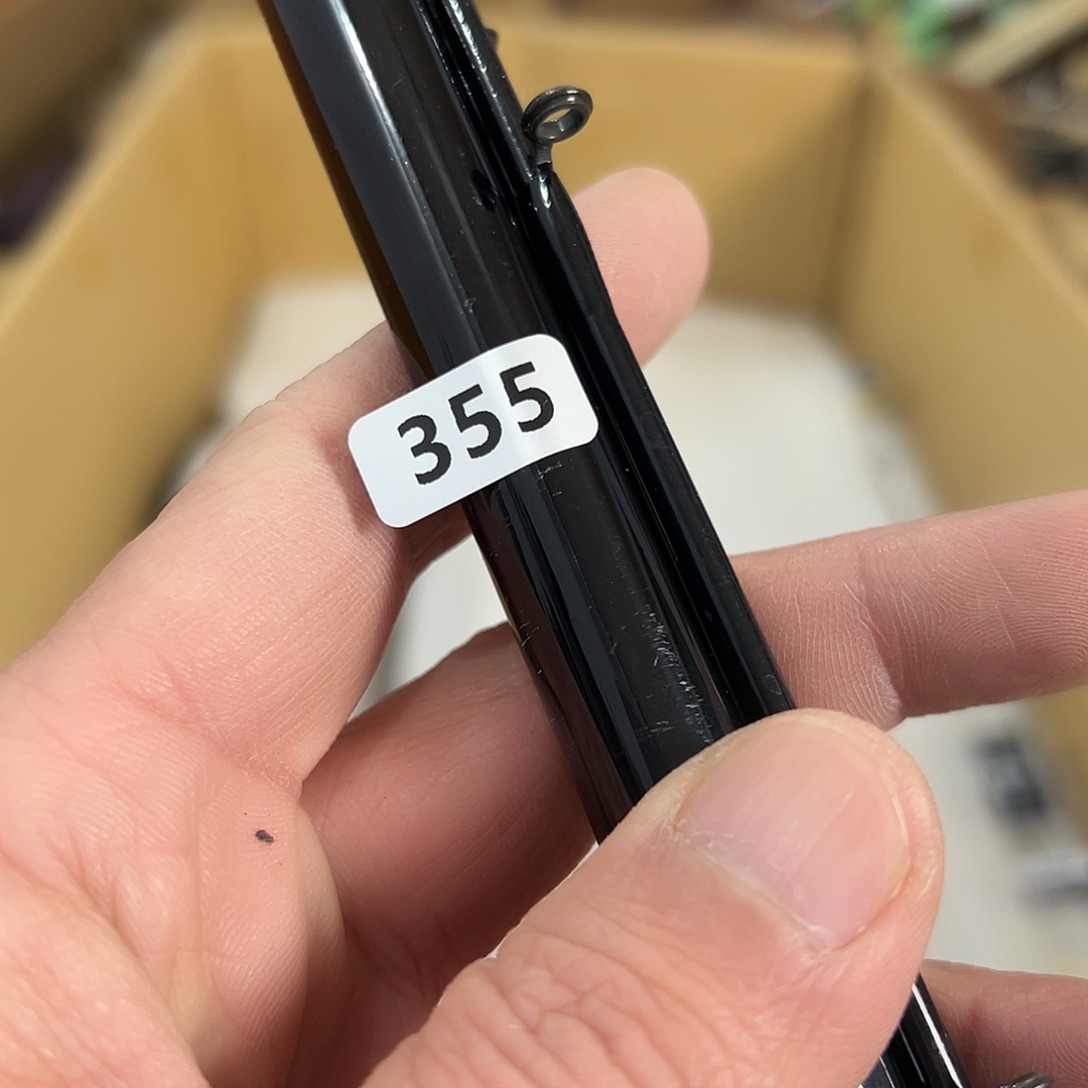 L***英鱼竿 日本渔具 路亚竿 矶钓竿 筏竿 台钓竿