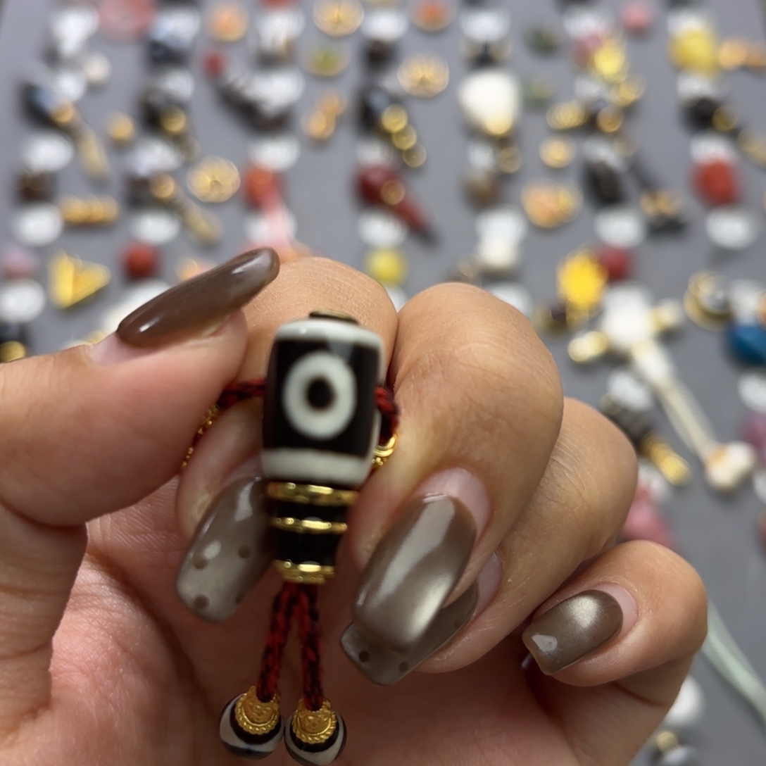 樊***柒玛瑙/玉髓未镶嵌文玩配饰