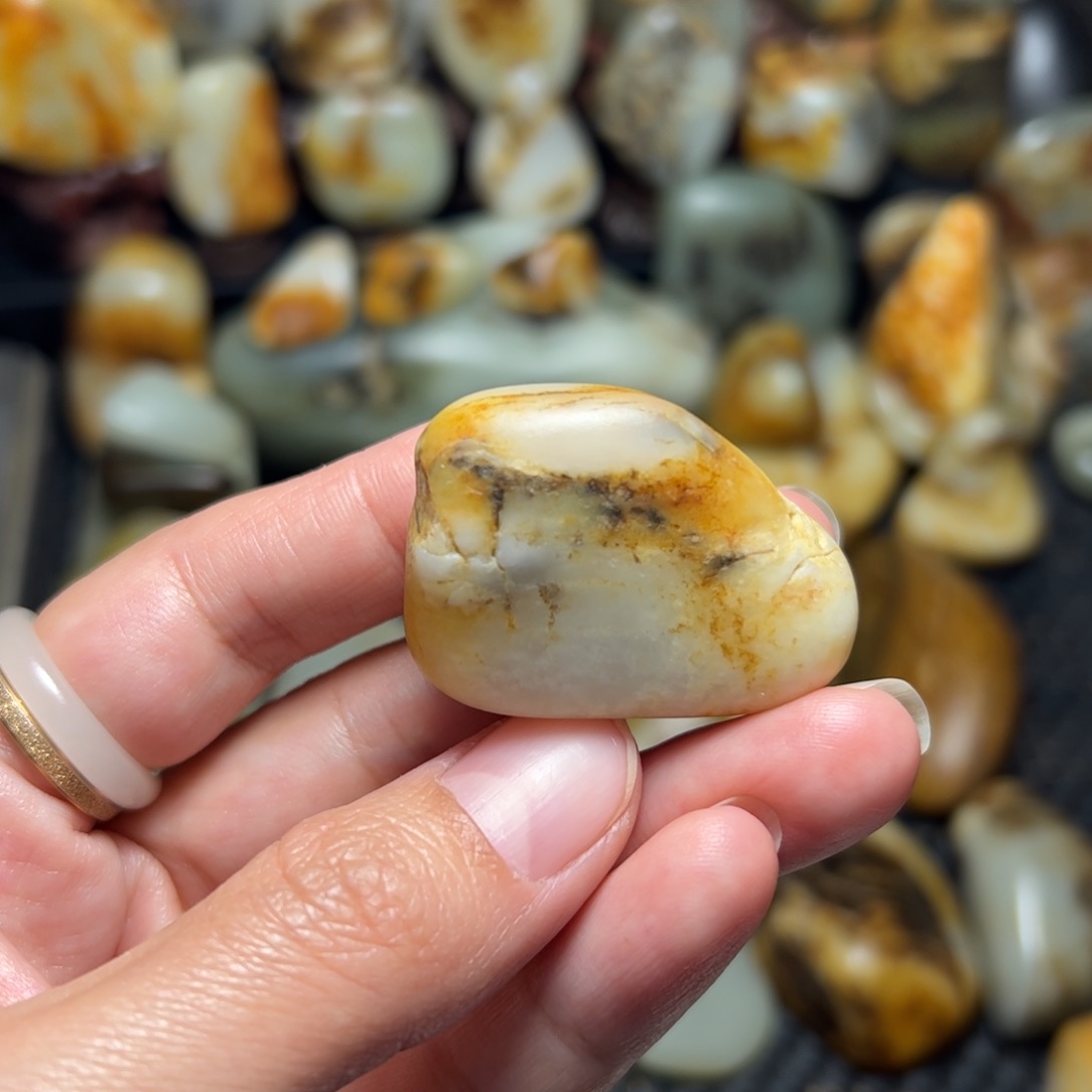 和田玉（青玉）18未镶嵌