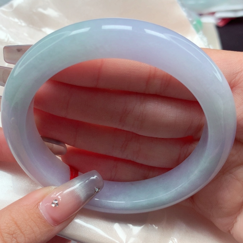 【闪购商品】翡翠手镯未镶嵌60圈