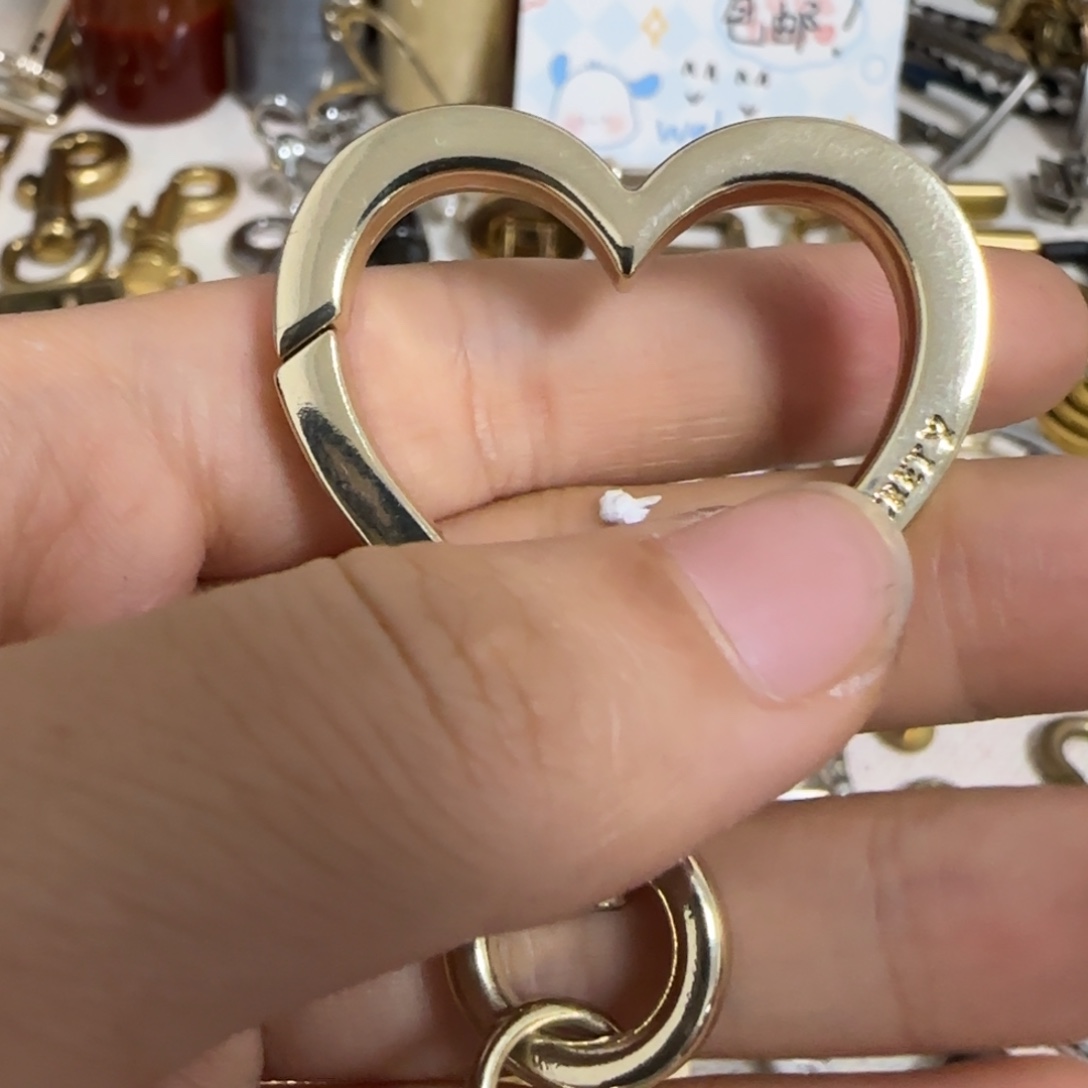 爱心弹簧扣6元3个