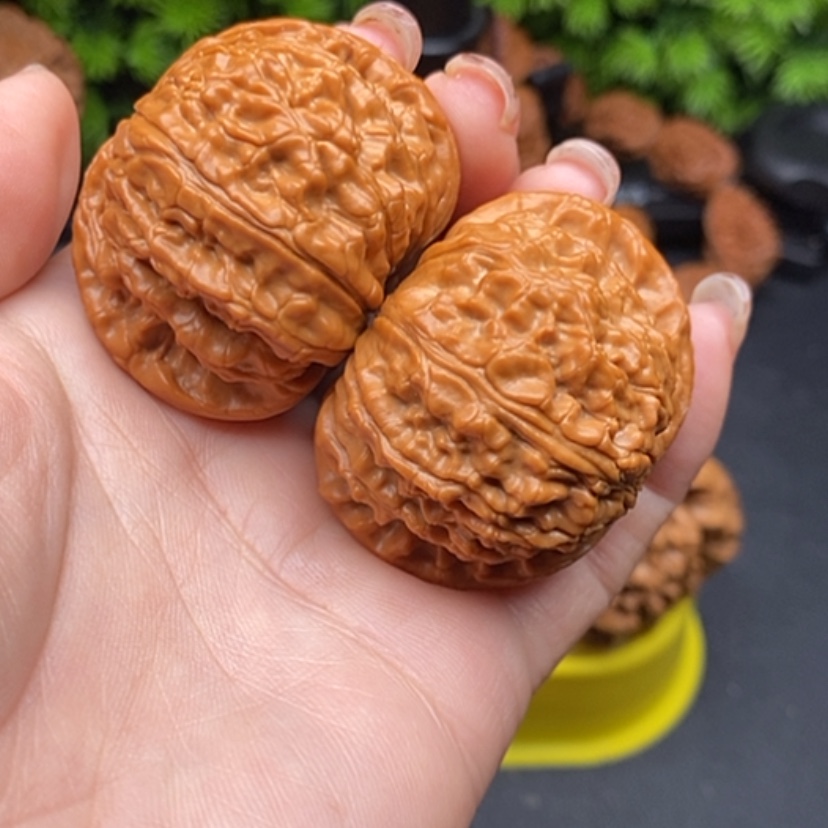 【闪购商品】文玩核桃把件狮子头