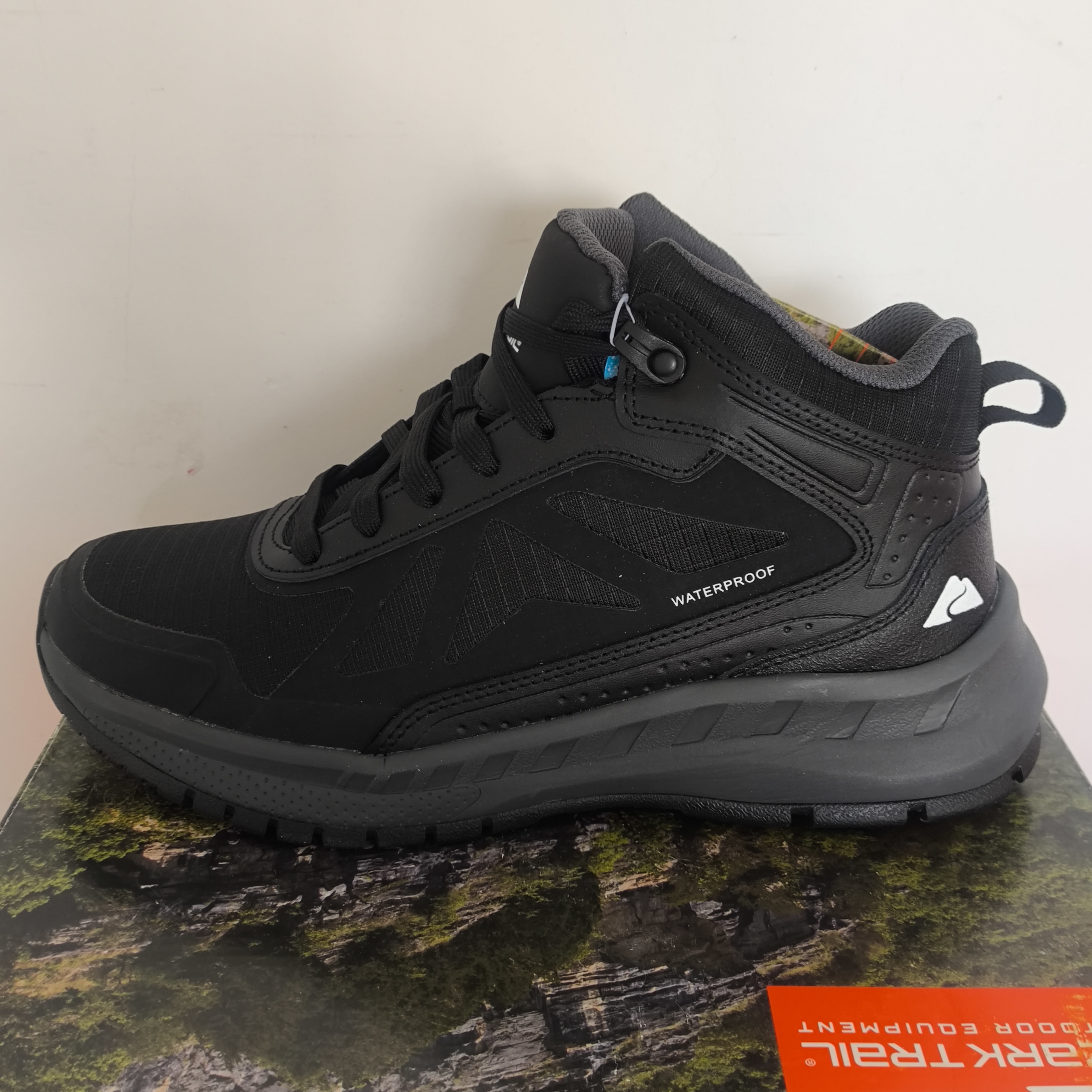 外贸原单出口美国奥萨克登山鞋徒步鞋防水防滑耐磨秋冬款