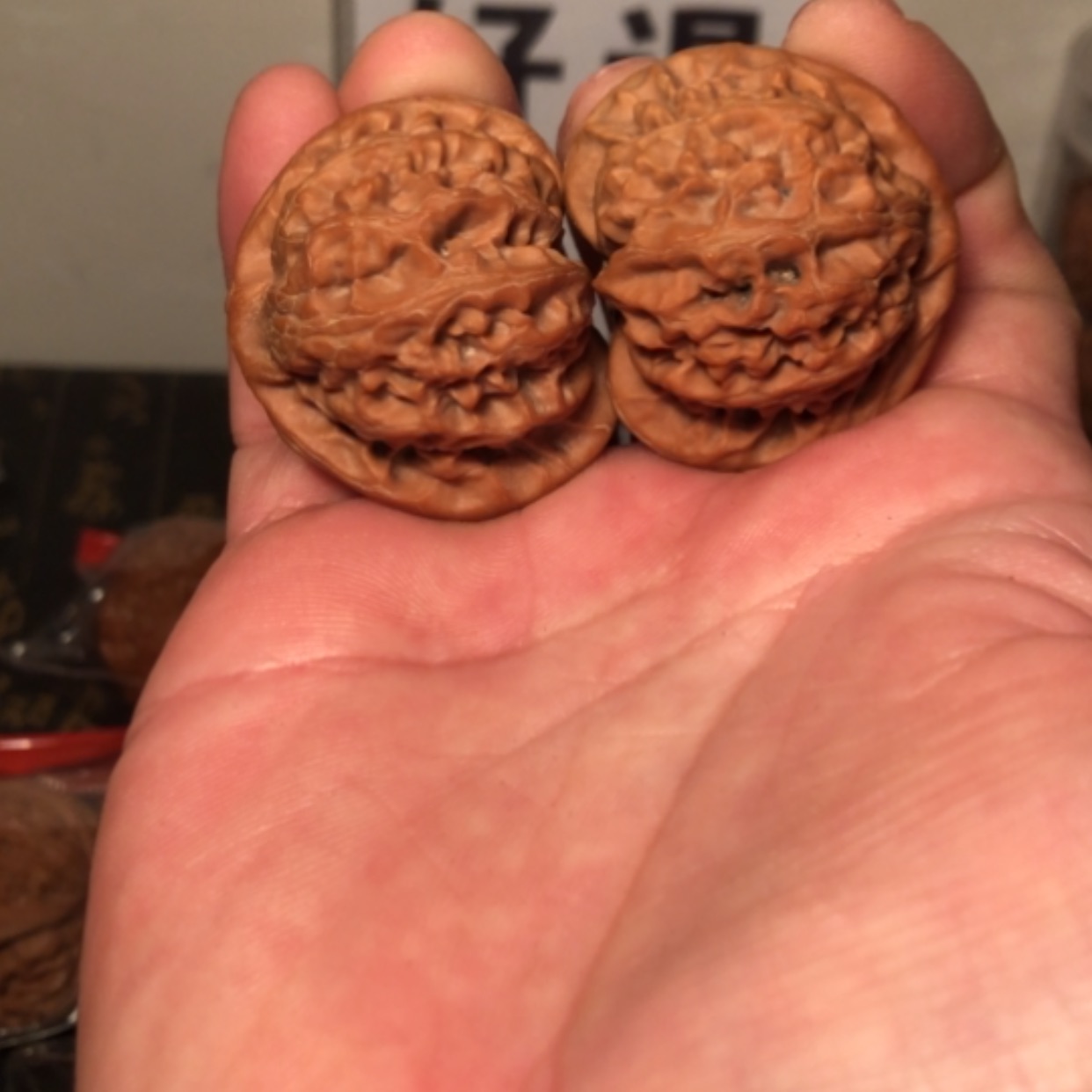 【闪购商品】文玩核桃把件宫灯39