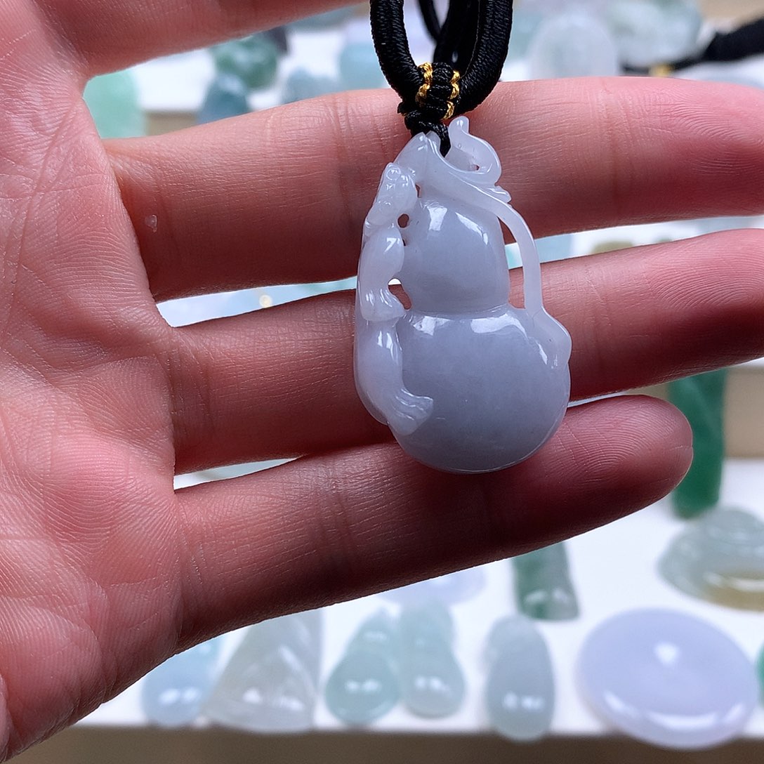 犀***丶翡翠未镶嵌颈饰翡翠88