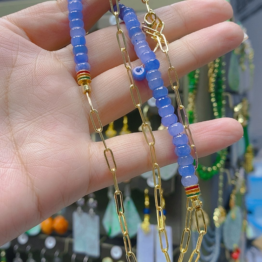 未镶嵌翡翠耳饰翡翠