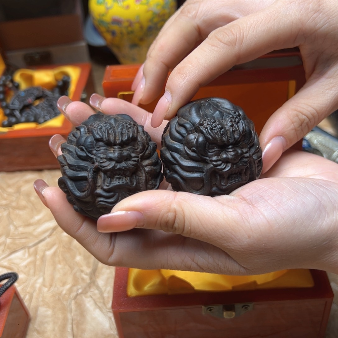 滴血莲花菩提吊坠