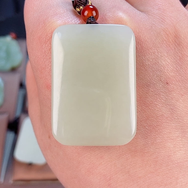 【闪购商品】和田玉未镶嵌颈饰