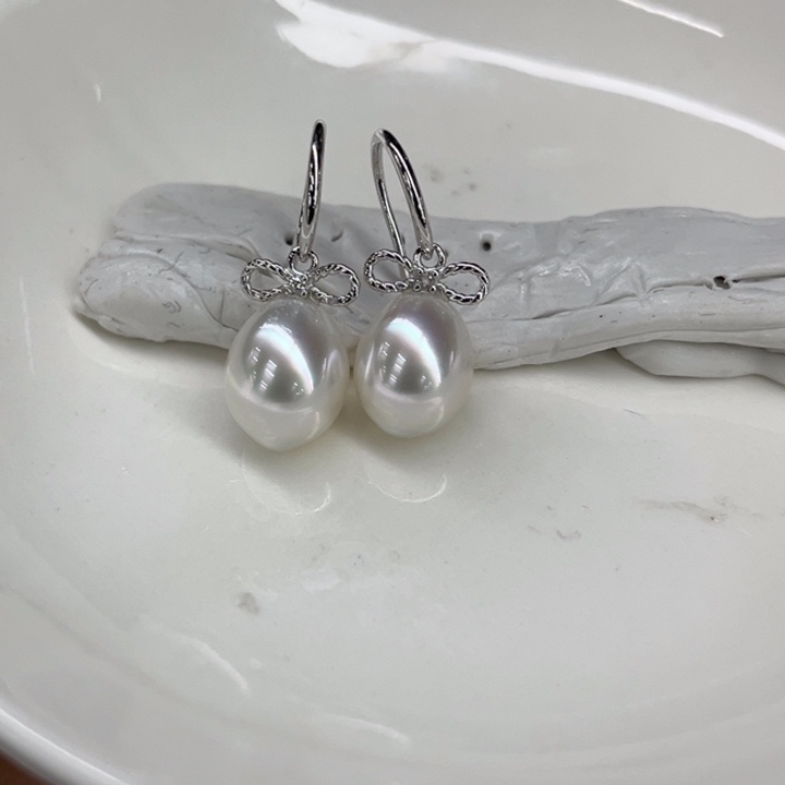 银S925镶嵌耳饰海水珍珠8-9mm