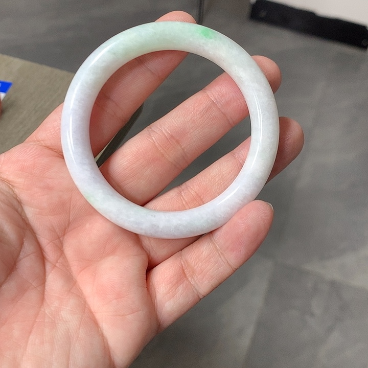 翡翠颈饰未镶嵌53.5圈