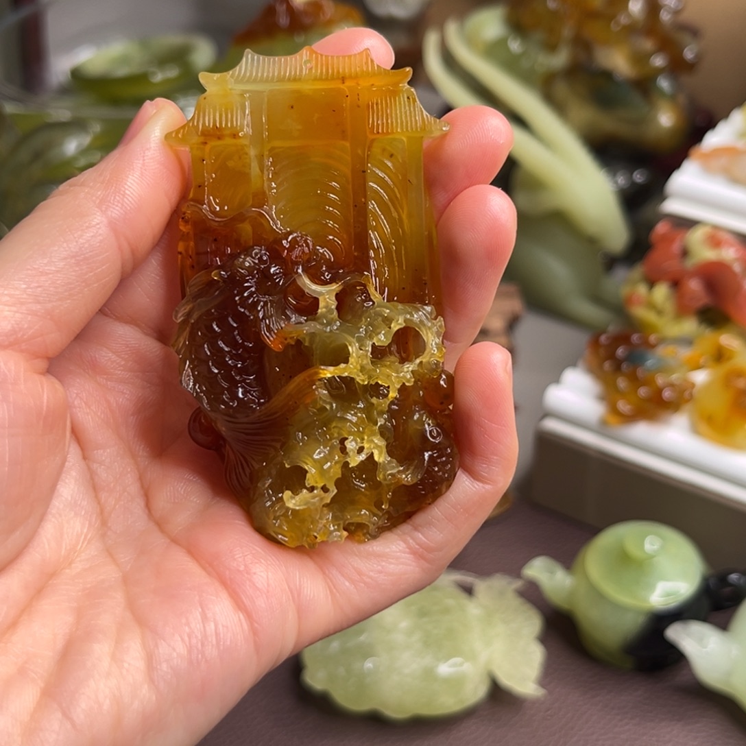 闲****蛇纹石玉未镶嵌珠宝奇石