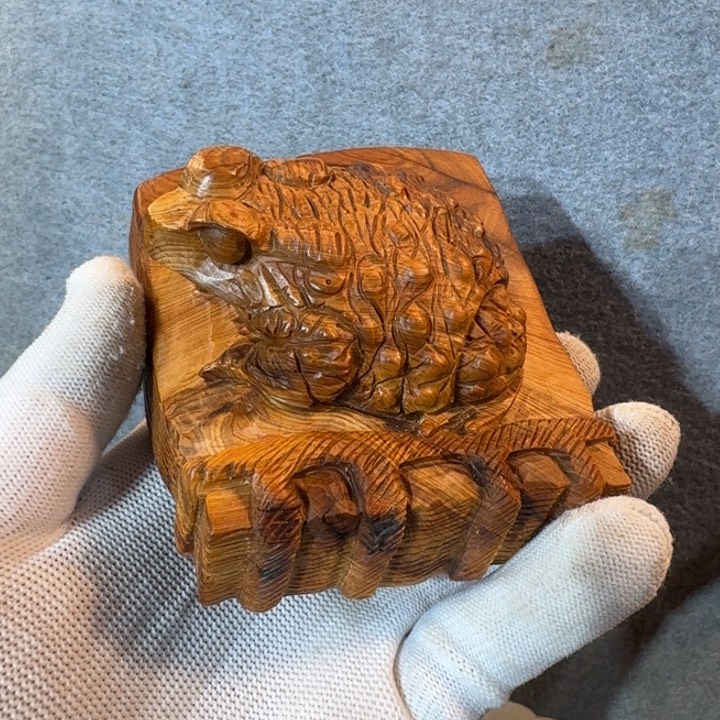 崖柏摆件手把件等