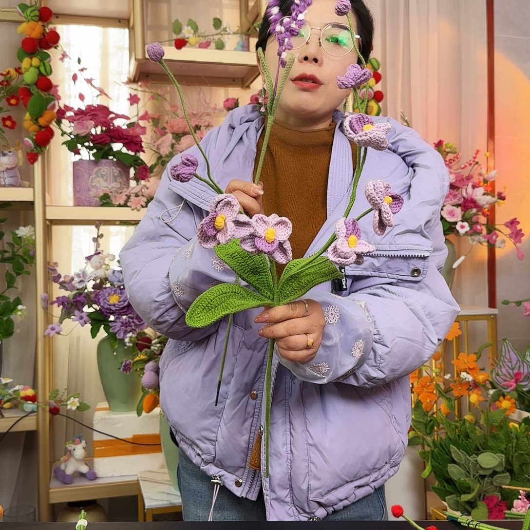 手工钩织设计花束