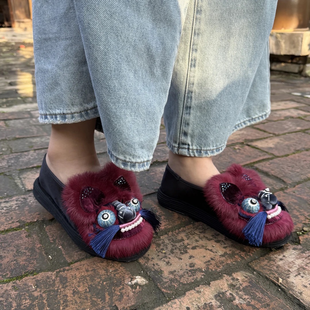 【安哥拉红】·花田家·原创手工千层底虎头鞋