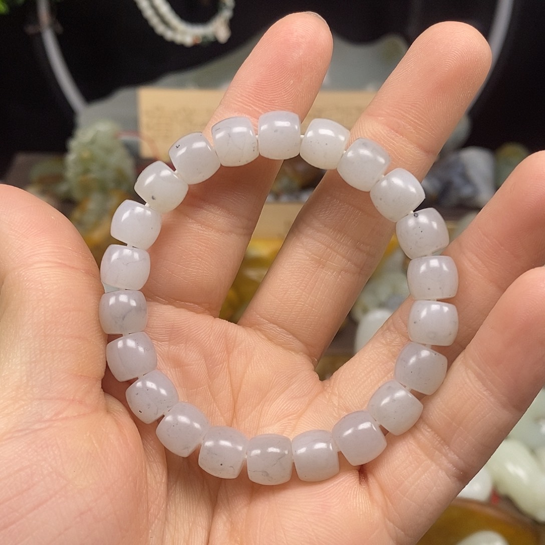 和田玉手串未镶嵌