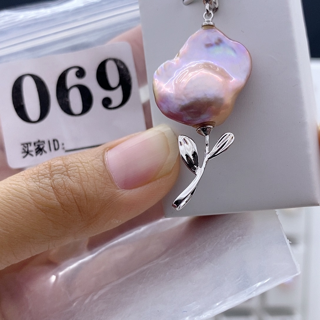 淡水珍珠钛钢颈饰