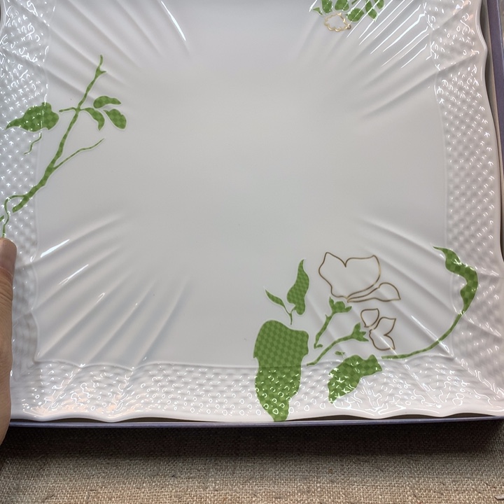 金瓷阁家的美丽瓷器