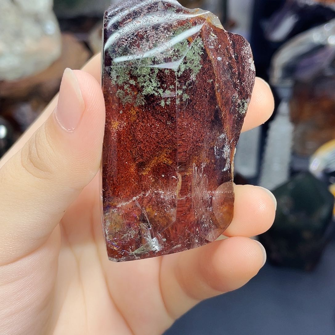 未镶嵌水晶大型摆件（非配饰）