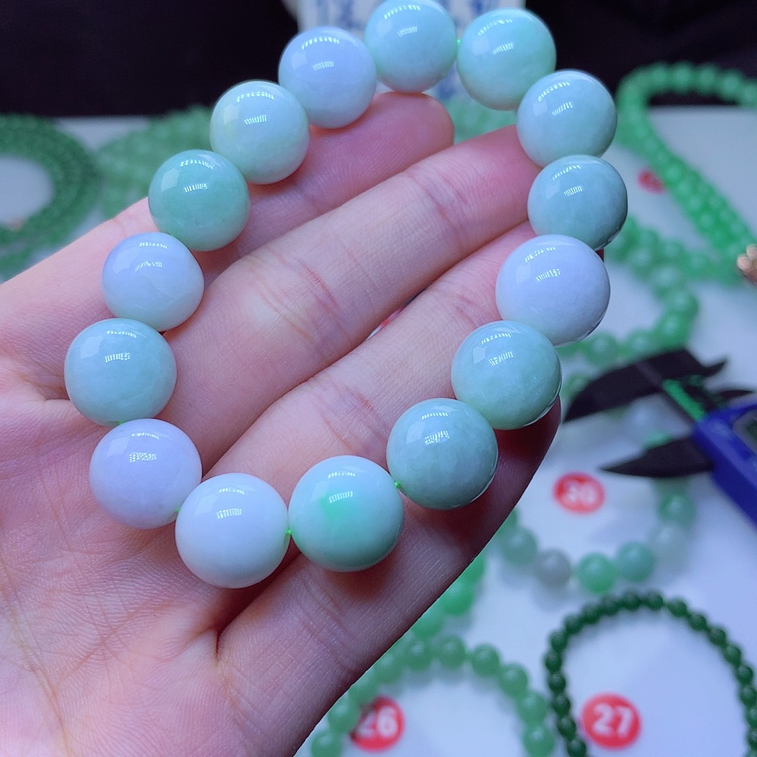 翡翠毛衣链未镶嵌