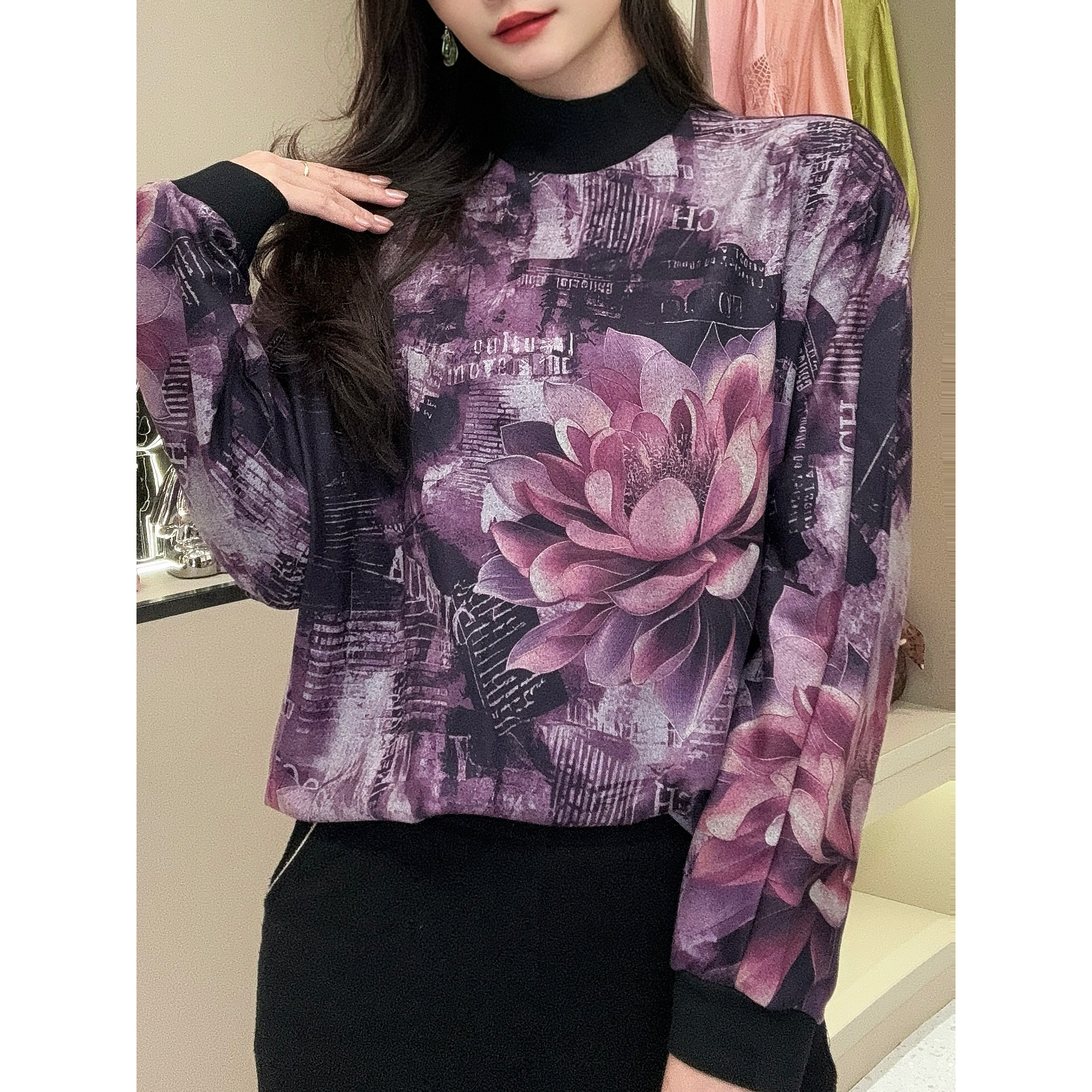 秋季新款印花气质优雅打底上衣Q24CD1979