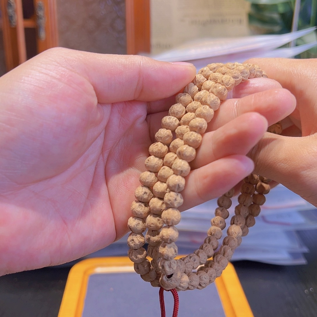 ****六柏香籽/百香籽吊坠