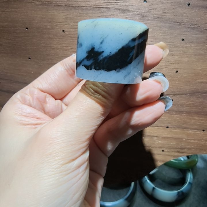 和田玉戒指未镶嵌