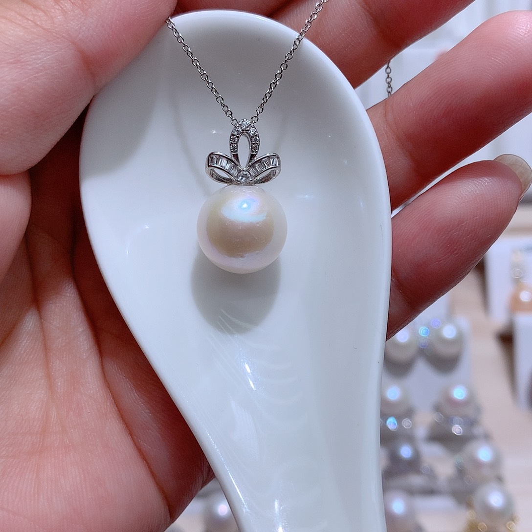 淡水珍珠银S925镶嵌吊坠(赠链)CC 13.1m m