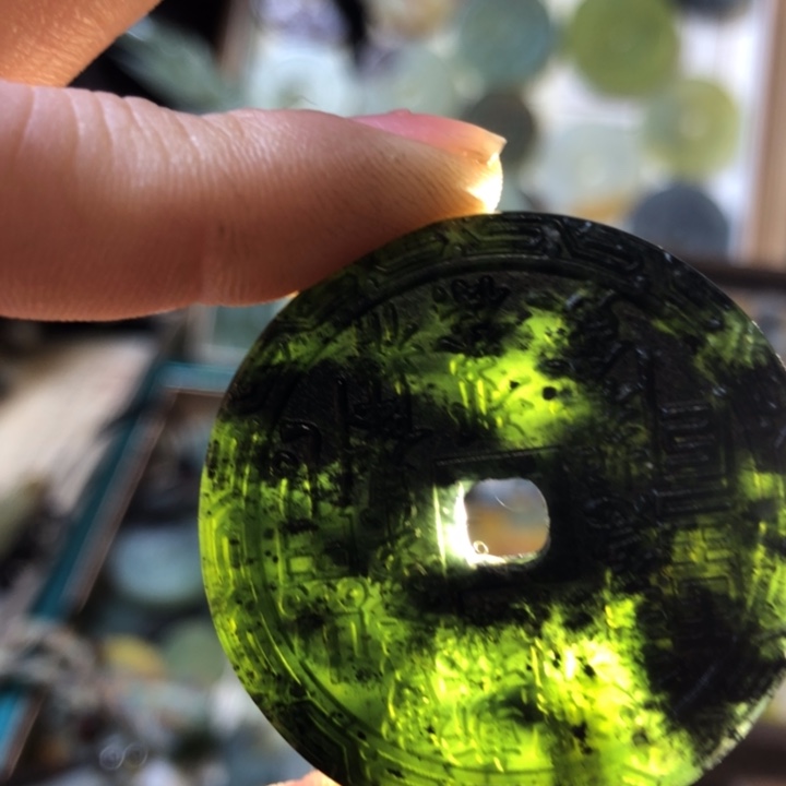 岫玉岫玉挂件未镶嵌