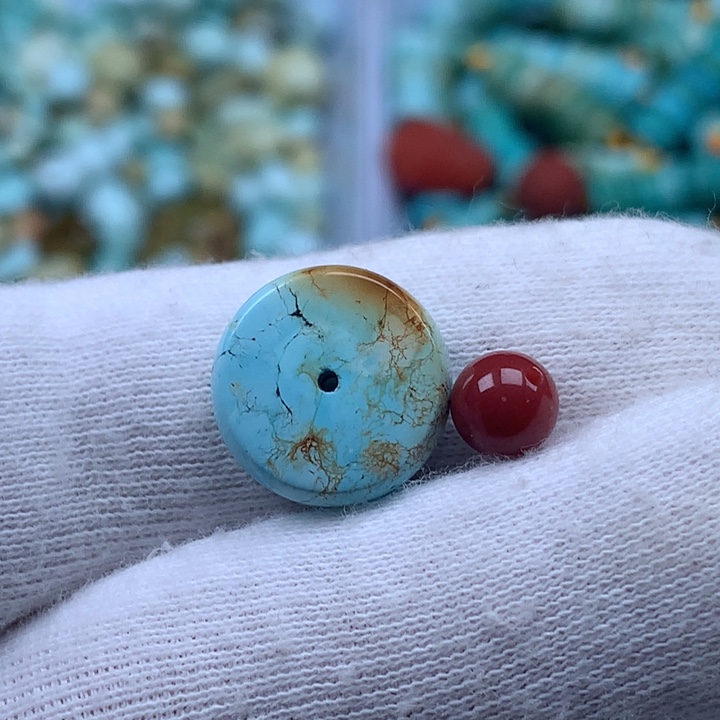 南红玛瑙未镶嵌珠宝奇石