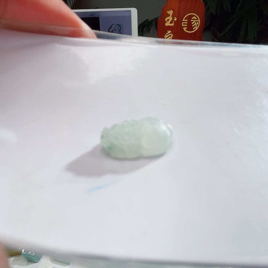 定制翡翠未镶嵌南**意翡翠