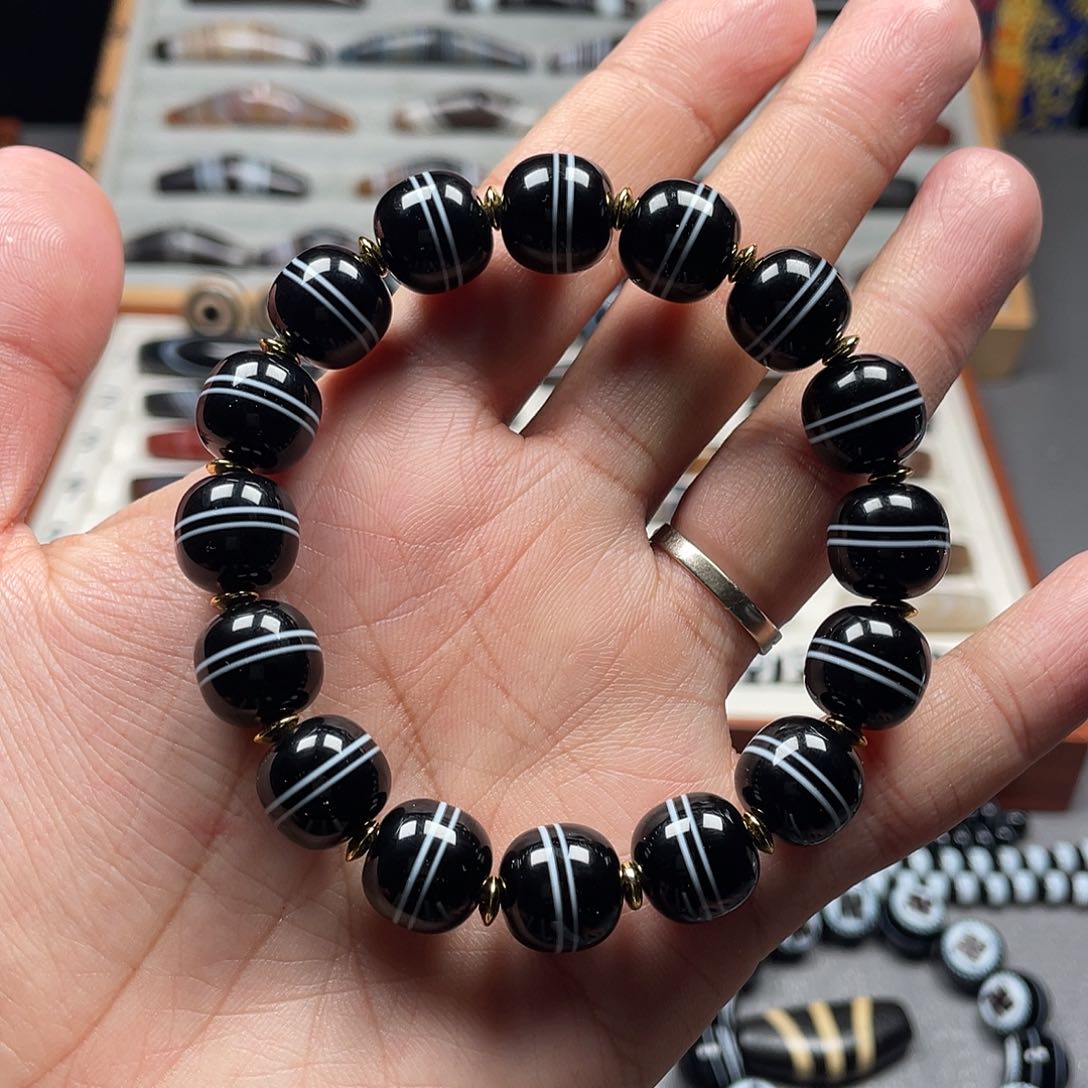 玛瑙/玉髓手串未镶嵌