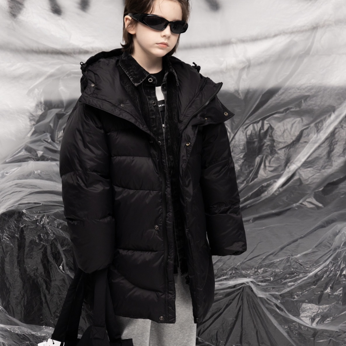 19505高端潮流时尚百搭休闲童装时尚鸭外套W黑B3-4边