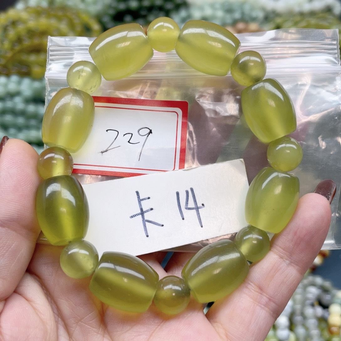 未镶嵌蛇纹石玉手串