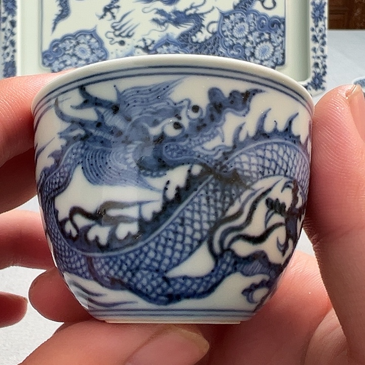 明续幽蓝，龙纹缸杯