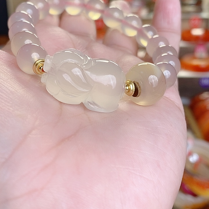 玛瑙/玉髓手镯未镶嵌