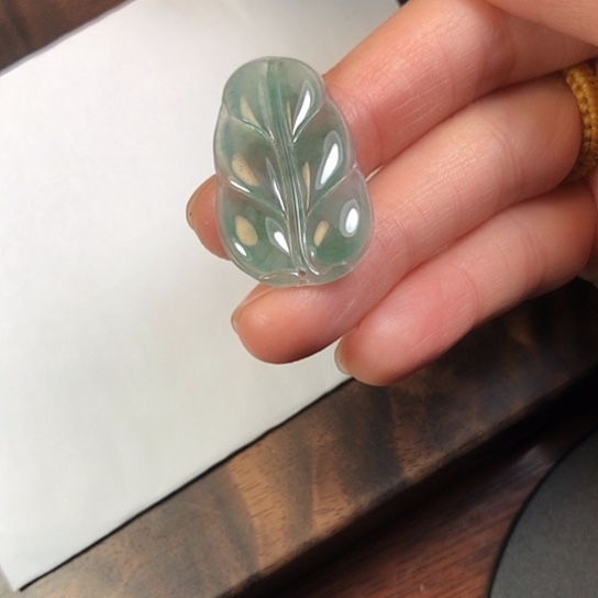 翡翠未镶嵌颈饰缅甸A货，每天下午1点半开播