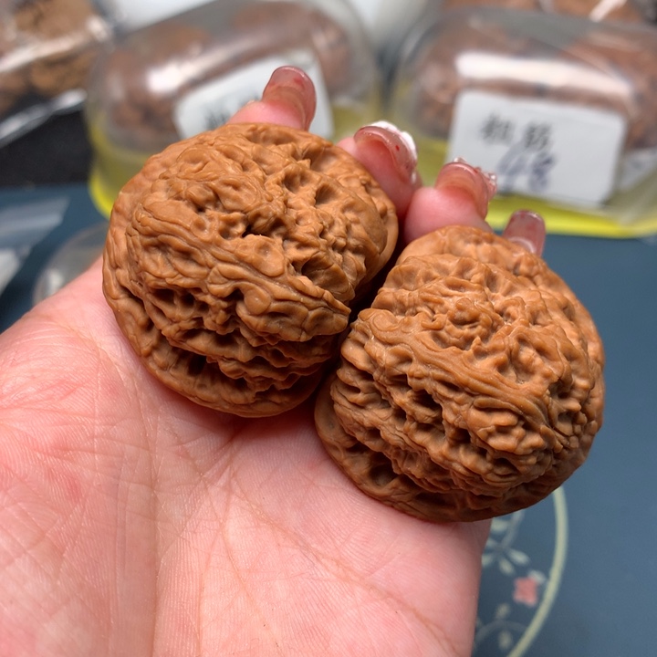 文玩核桃把件李**。41-5433-9