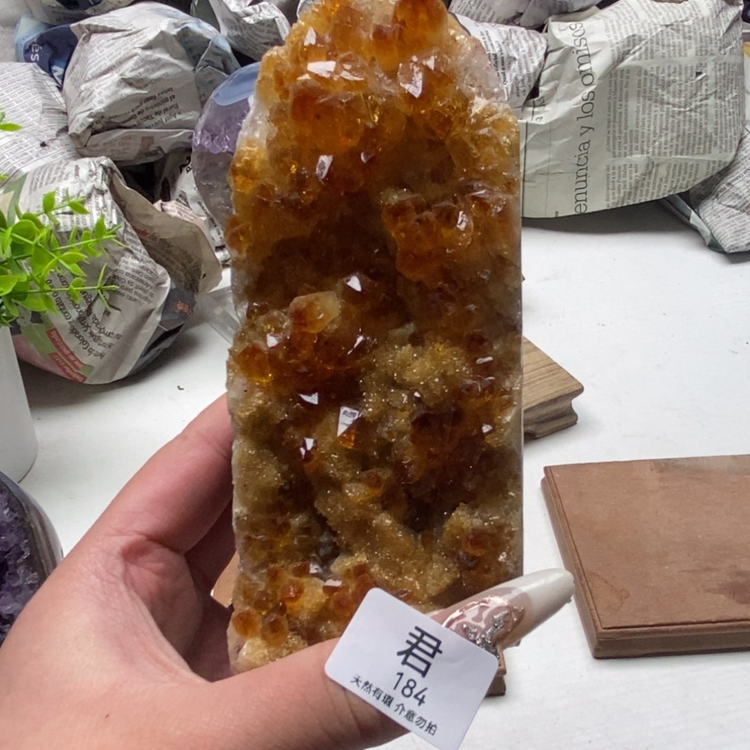 小***黑未镶嵌大型摆件（非配饰）紫晶