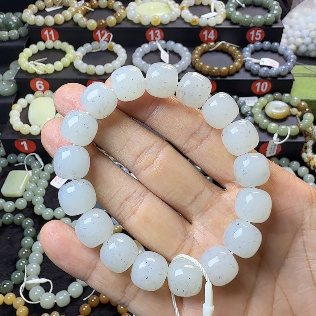 人***醒手链未镶嵌和田玉