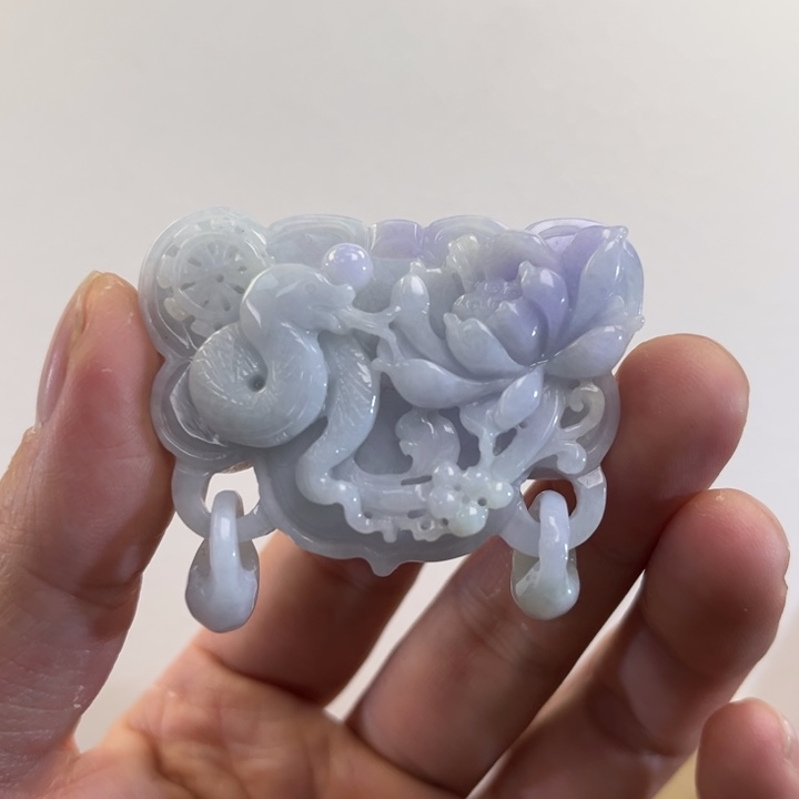 翡翠吊坠(赠链)未镶嵌代编织