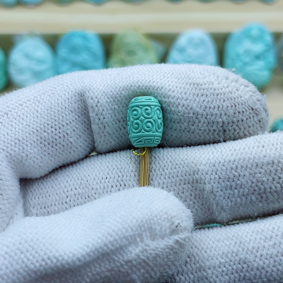 未镶嵌绿松石珠宝奇石