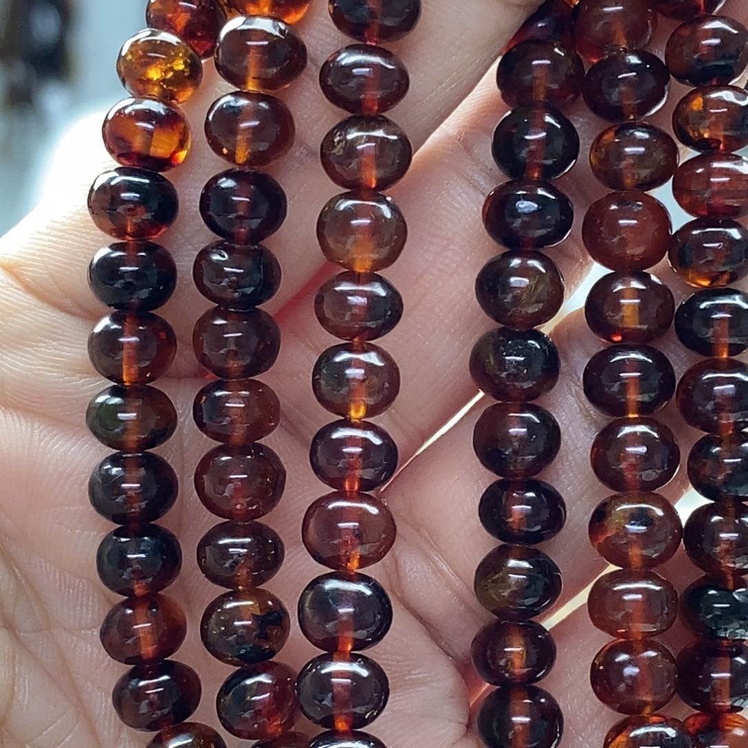 琥珀未镶嵌裸石琥珀7