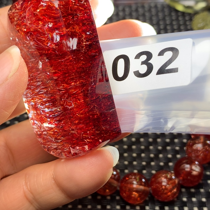 白****非金属平安无事牌