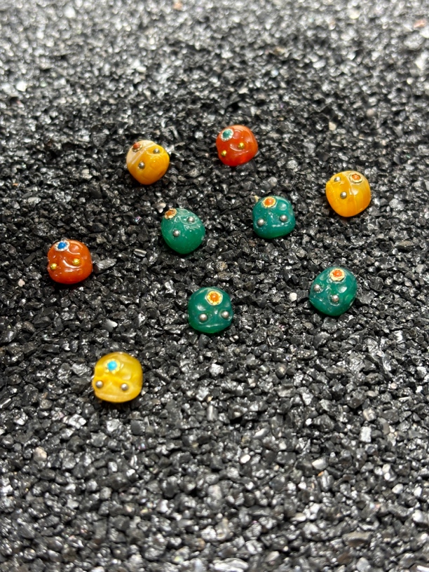 8mm天地孔蚕丝纯色小阿呆颗颗天然原矿百搭文玩配饰珠宝首饰