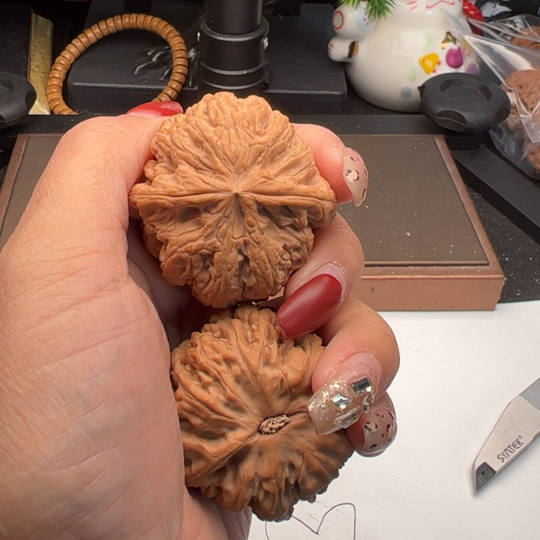 文玩核桃吊坠滢粗筋43