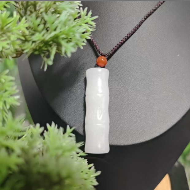 新疆天然玉石 竹节吊坠  多样性发货发其一配礼盒证书 石英岩玉