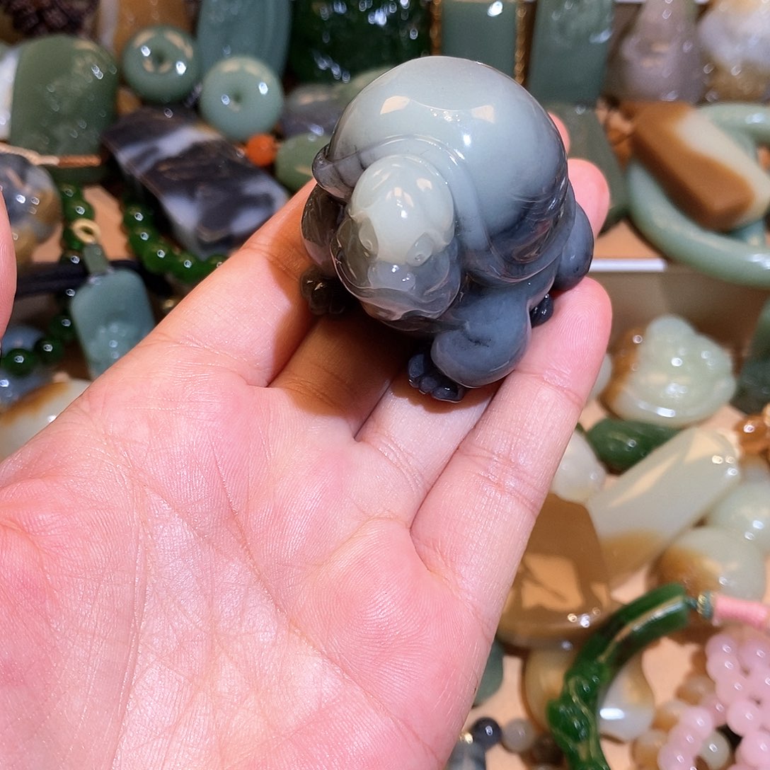 未镶嵌和田玉挂件甲*