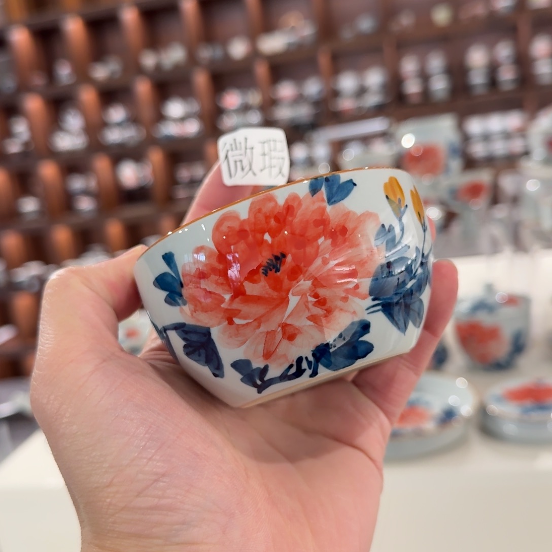 釉下手绘茶具微瑕