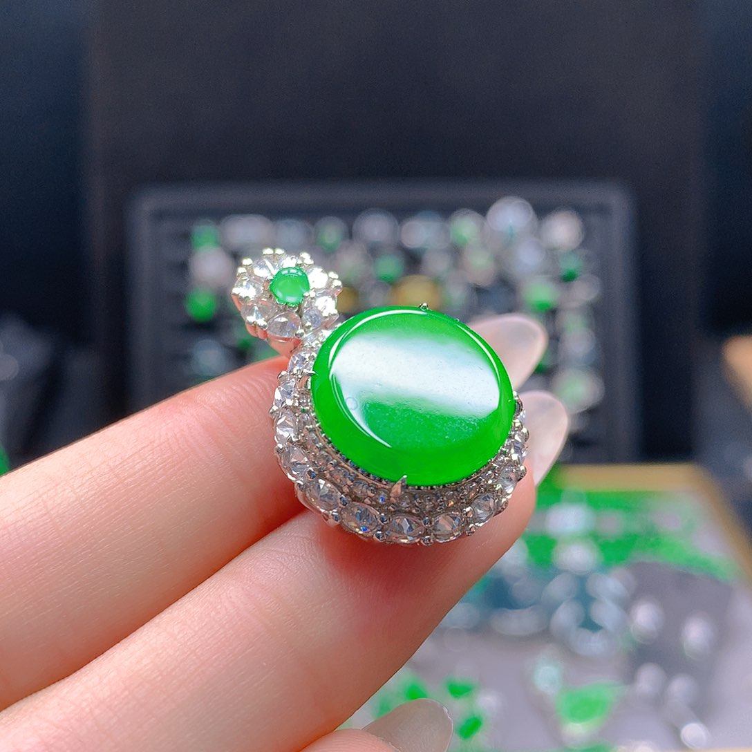 未镶嵌戒指翡翠天然翡翠