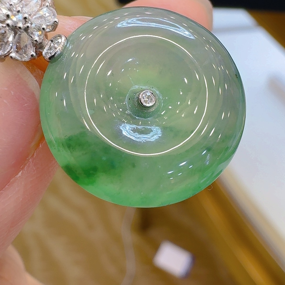 翡翠足金镶嵌吊坠(不含链)平安扣翡翠吊坠